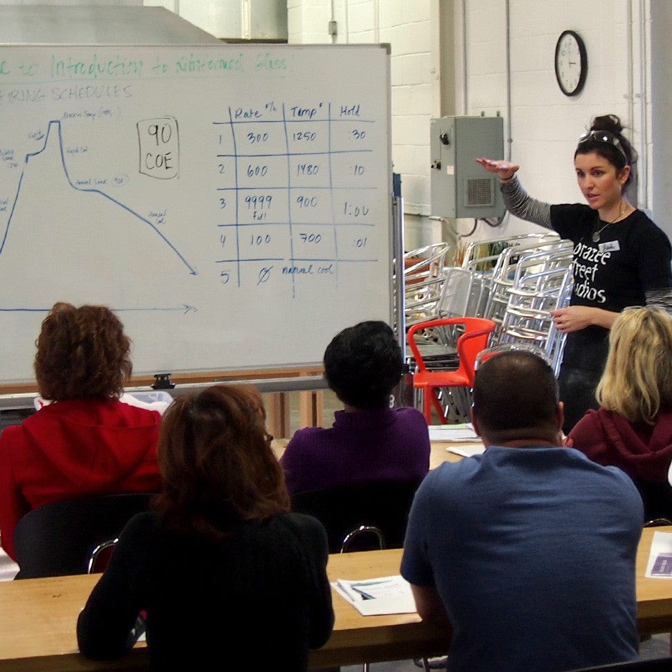 GLASSROOM Glass Class Intro to Kilnformed Glass Part 1 - Guided Workshop (1-day)