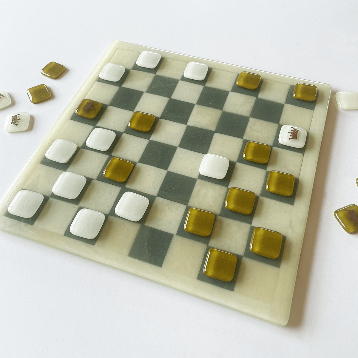 GLASSROOM Glass Class Checkers Board - Guided Workshop (1-day)