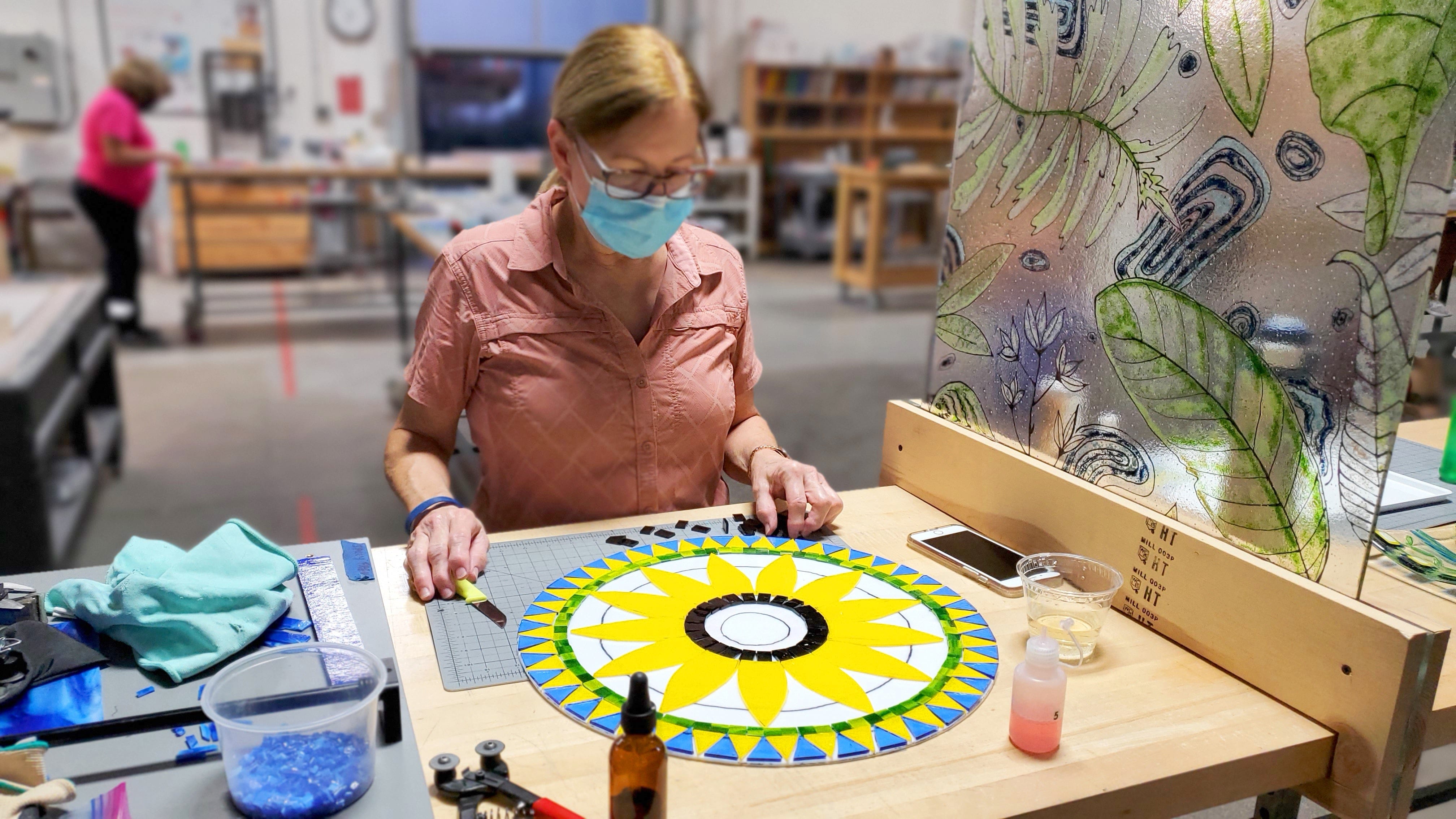 GLASSROOM Glass Class Community Studio Night