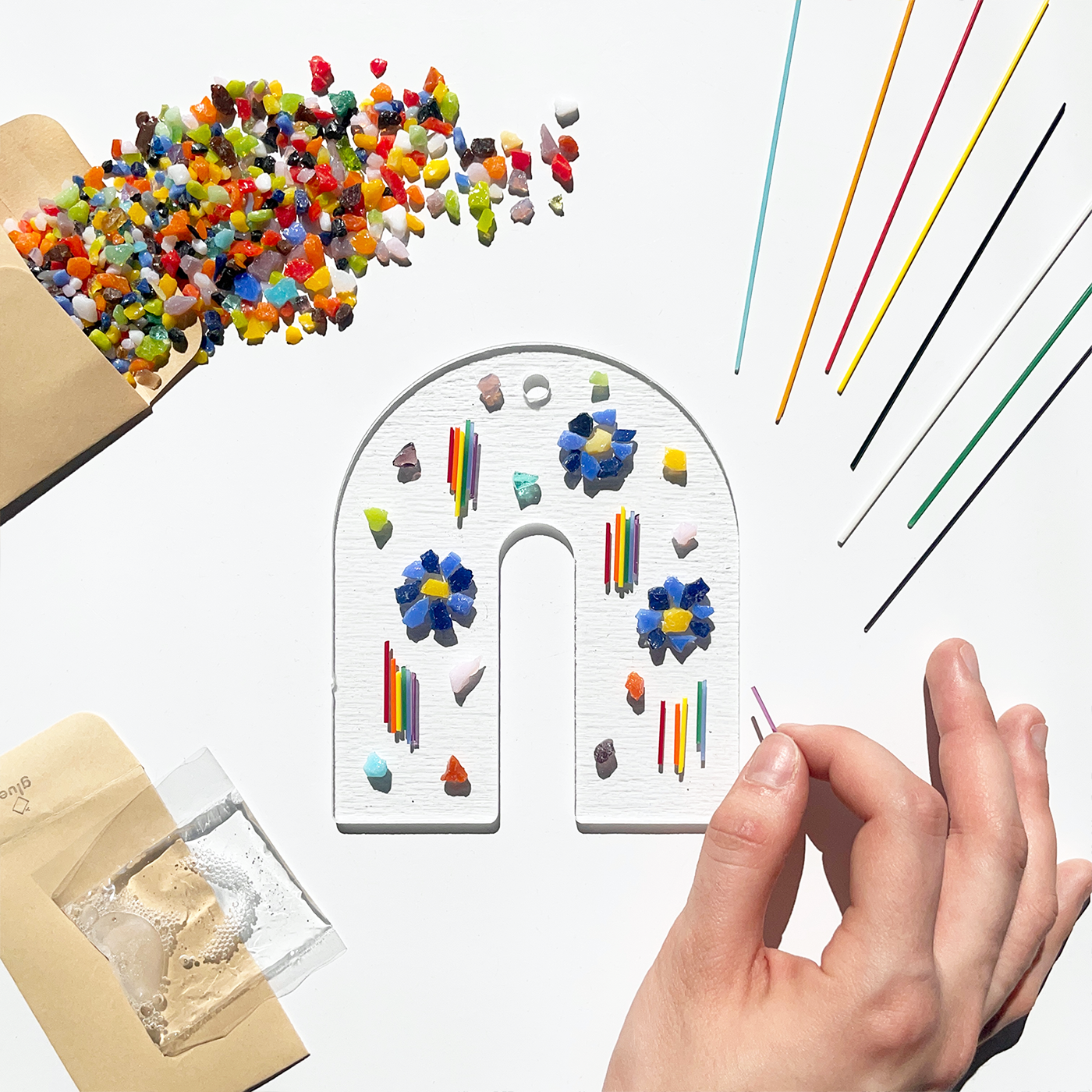 Upside Down U Suncatcher Kit